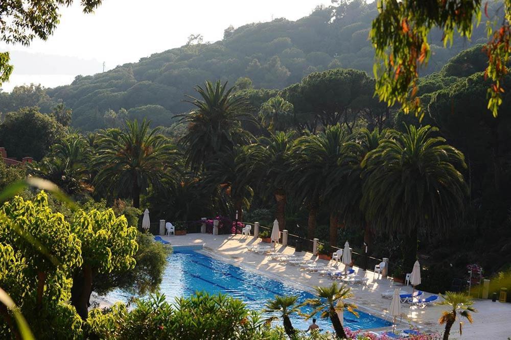 Village Rosselba Le Palme Resort