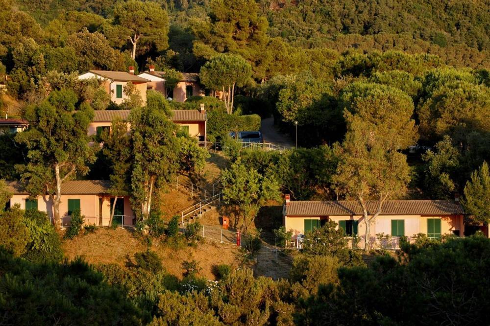 Village Rosselba Le Palme 3*